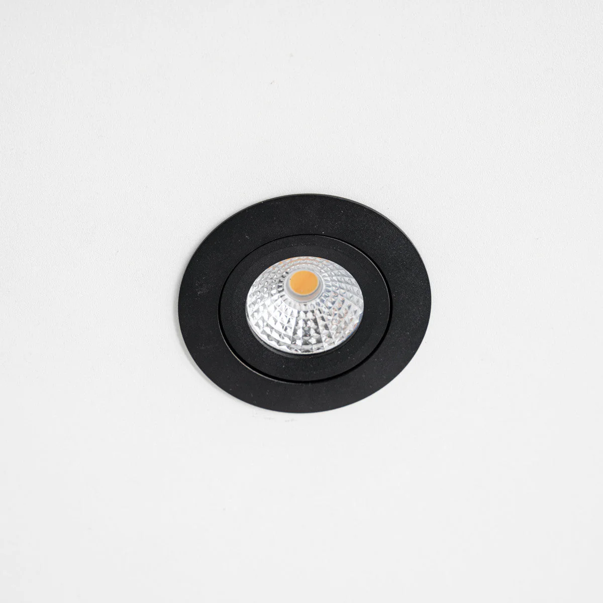 LED's Light Pro LED Inbouwspot Zwart - DimToWarm - Ø 68mm - Kantelbaar - Warm wit licht - CRI95- Dimbaar - Image 17