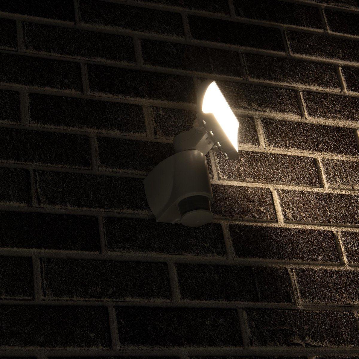 LED Buitenlamp met bewegingssensor - Licht volgt beweging - Kantelbaar - IP44 - Wit - Image 14