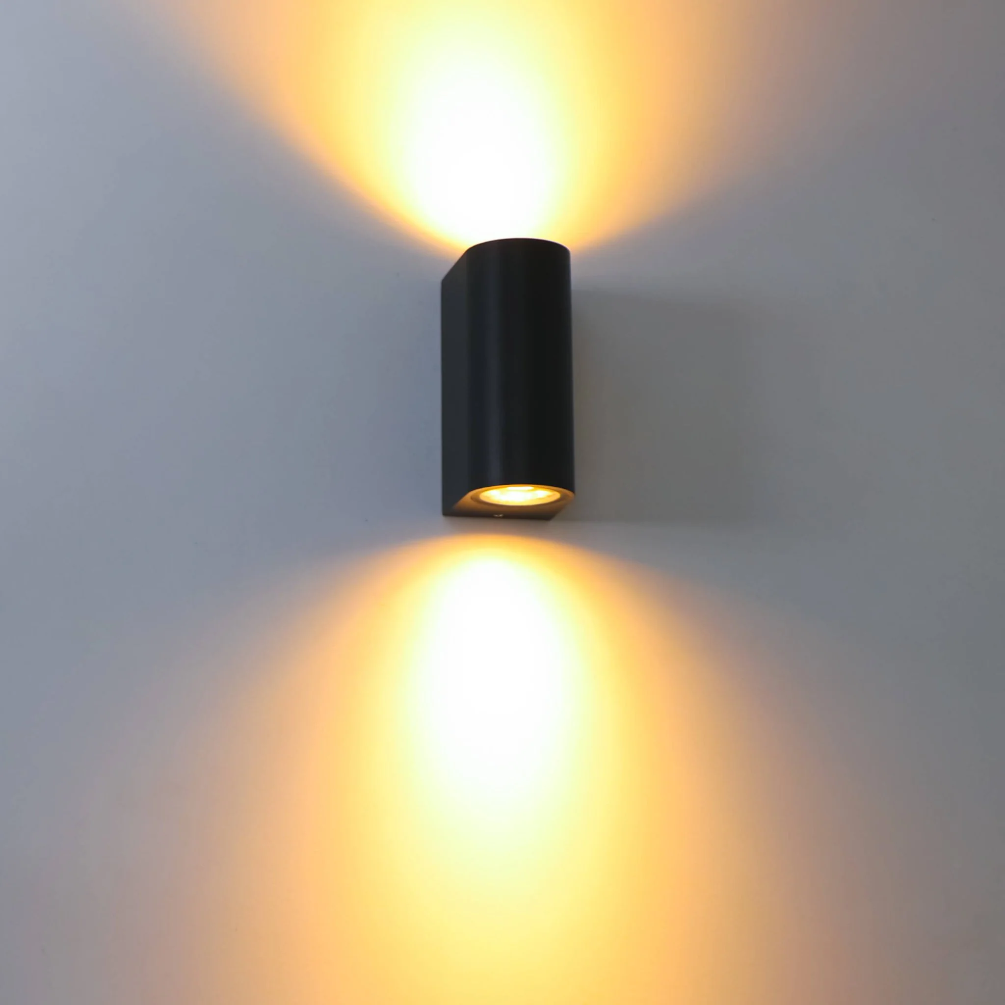 LED's Light LED Wandlamp buiten - Cilinder met 2 x GU10 fitting - Model Sapri - IP44 - Zwart - Image 3