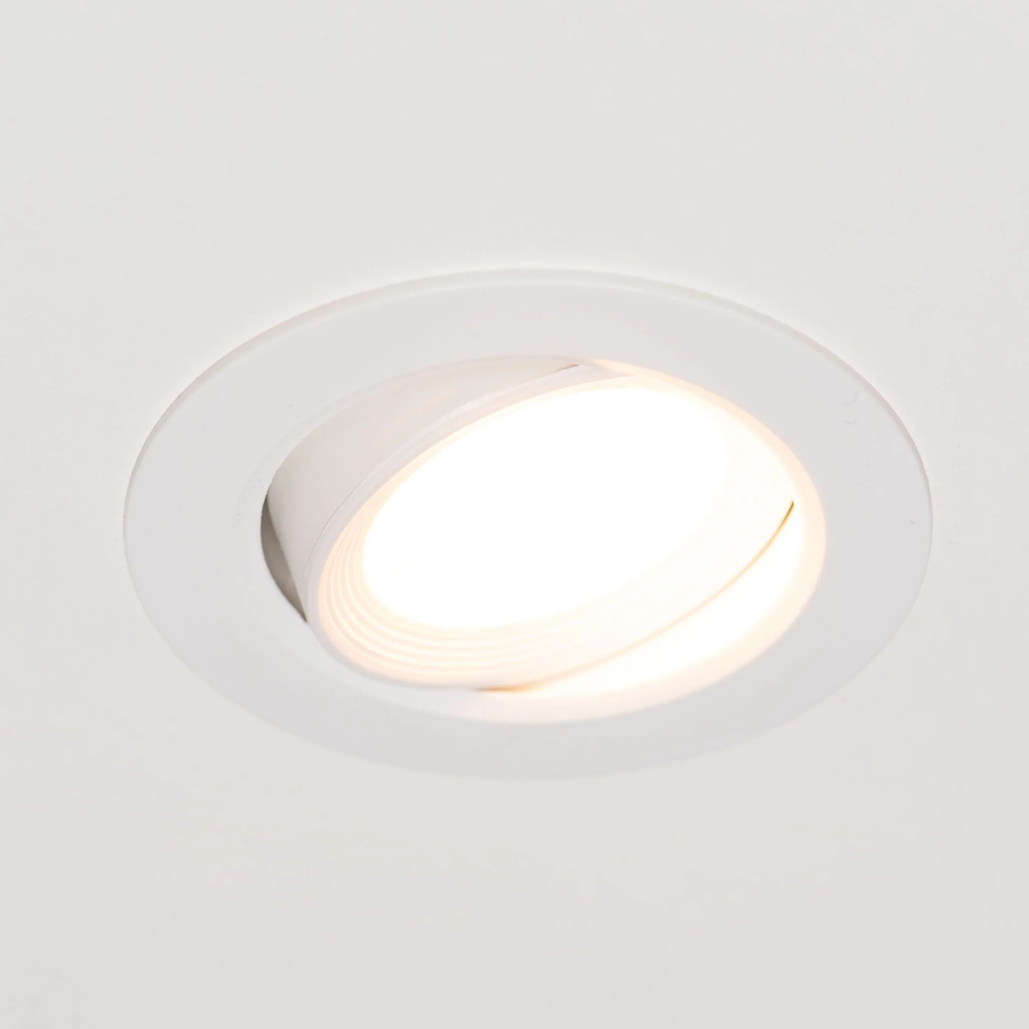 LED's Light 3-pack DimPro LED Inbouwspots Wit - Ø 68mm - Kantelbaar - Dimbaar - Warm wit - Image 3