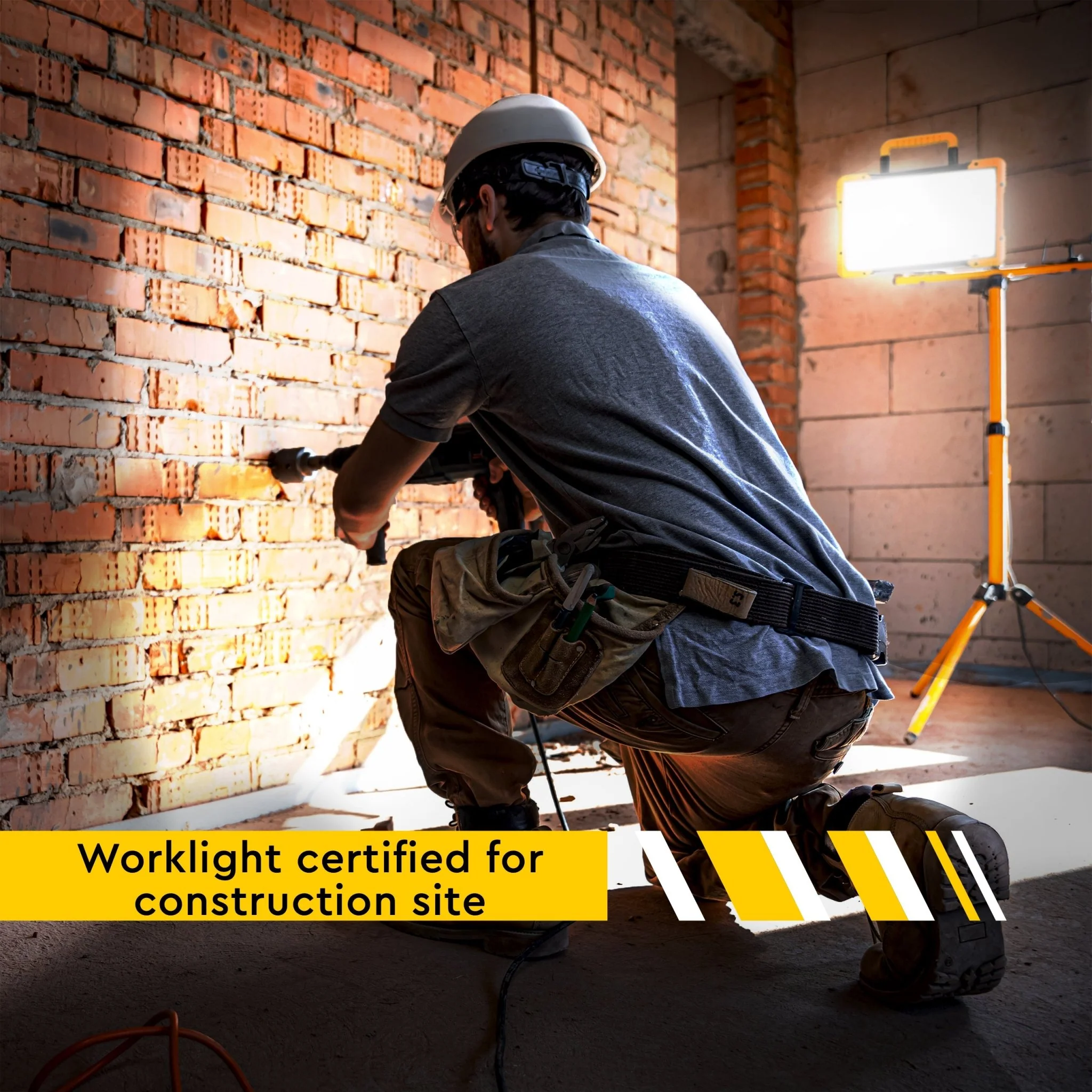 LED's Light 18V Hybride LED Bouwlamp 5500lm - Incl Adapters - Bedraad en draadloos te gebruiken – IP54 – Rough Service Tested – 47W - Image 10