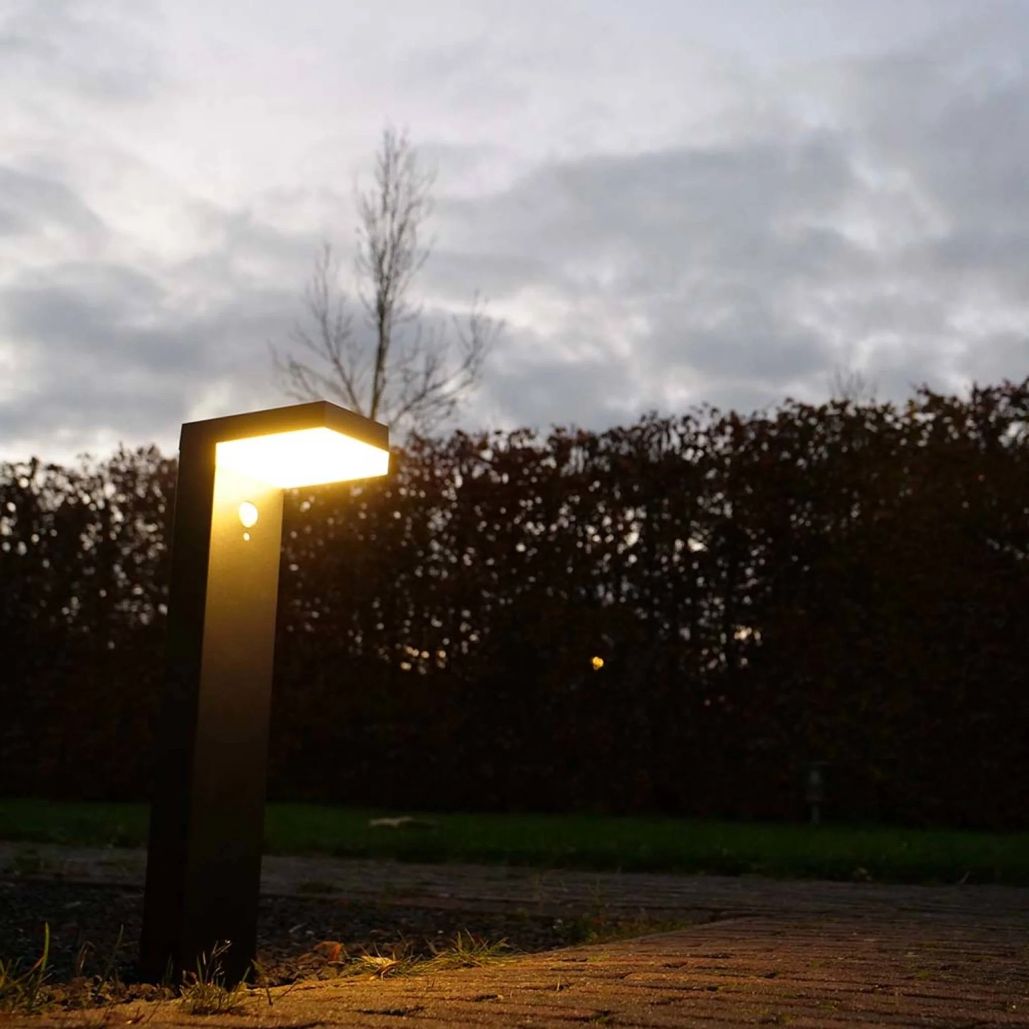 LED's Light RVS Solar LED Tuinlamp Paallamp met Bewegingssensor - Draadloos - 3 standen - Zwart - Image 7