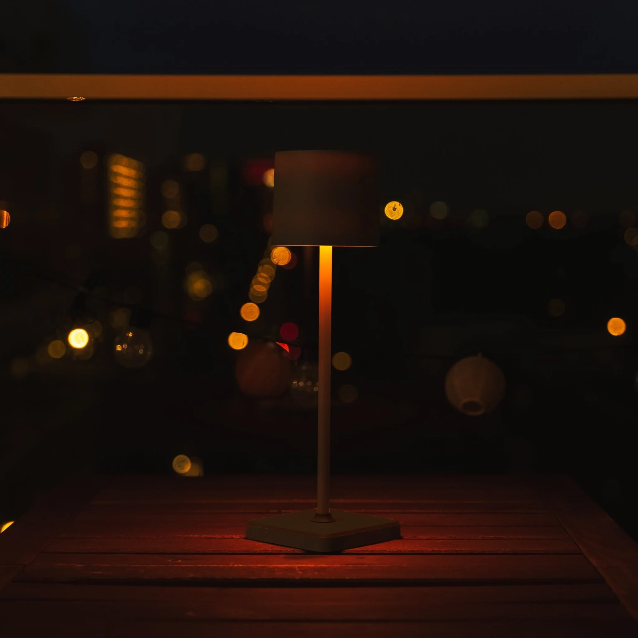 LED's Light Oplaadbare LED Tafellamp - Dimbaar via aanraking - Binnen en buiten - Zwart - Image 11