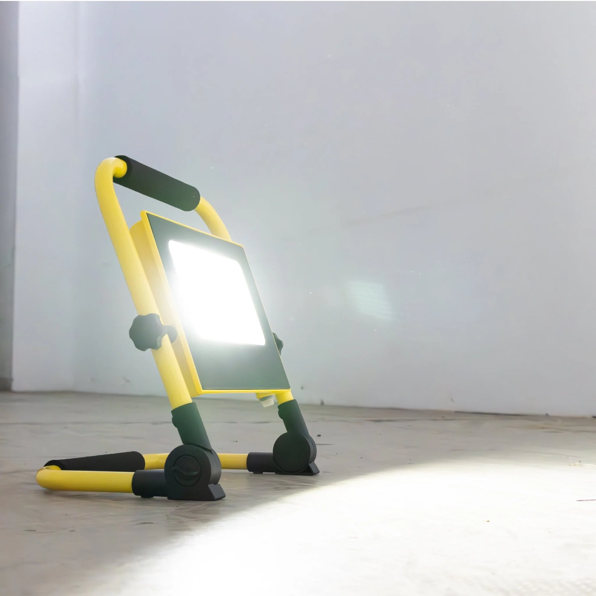 LED's Work Bouwlamp 1400 - Inklapbaar & Draaibaar - Stof- en waterbestendig - 20W - Image 3