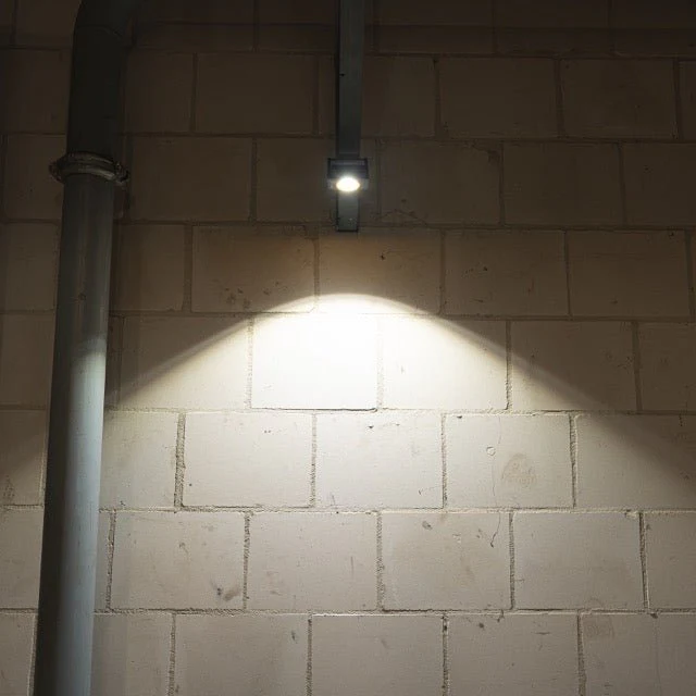 LED's Work Compacte LED Werklamp 1000 - Met oplaadbare accu – Dimbaar in 10 stappen – IP65 - Image 3