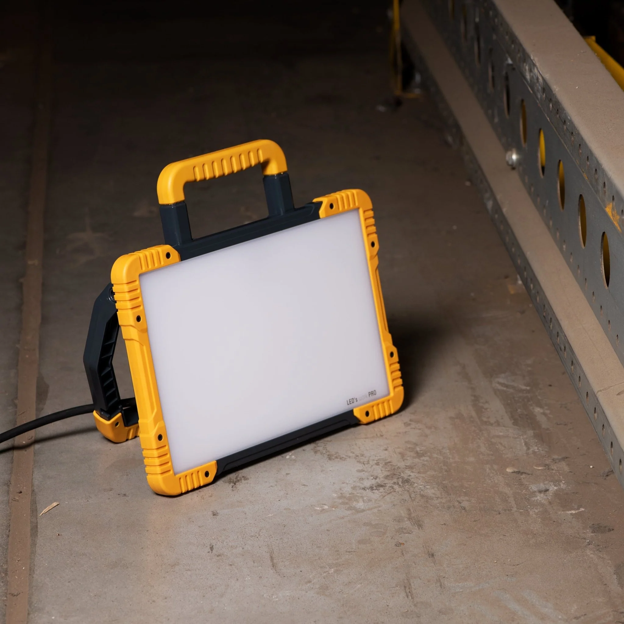LED's Light Draadloze LED Zwaailamp op Batterijen - 9 standen - Magnetisch & Waterdicht - Blauw - Image 11