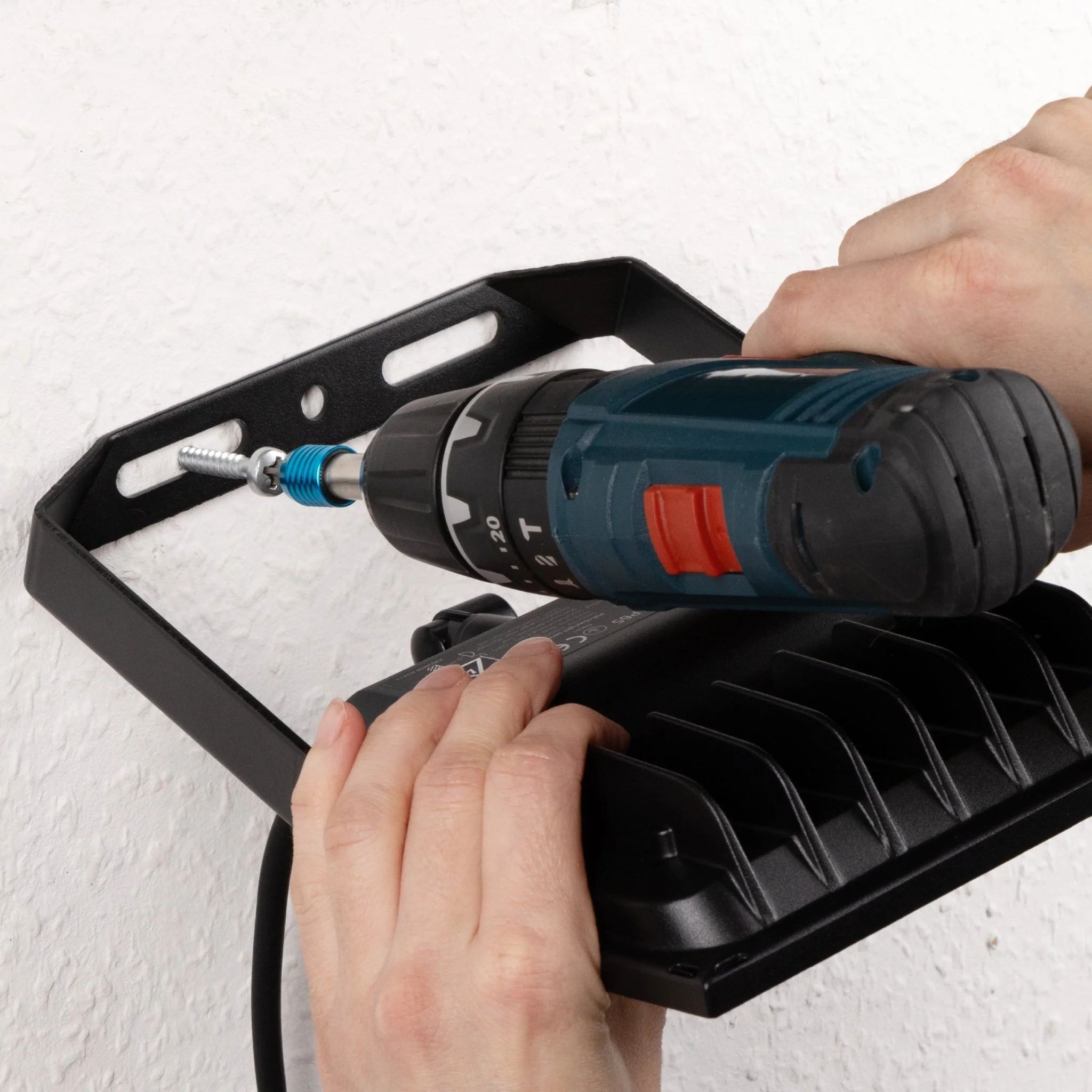 UltraFlood LED Schijnwerper 30W met Bewegingssensor en Daglichtsensor - Kantelbaar - 5400 Lumen - IP65 - Image 12