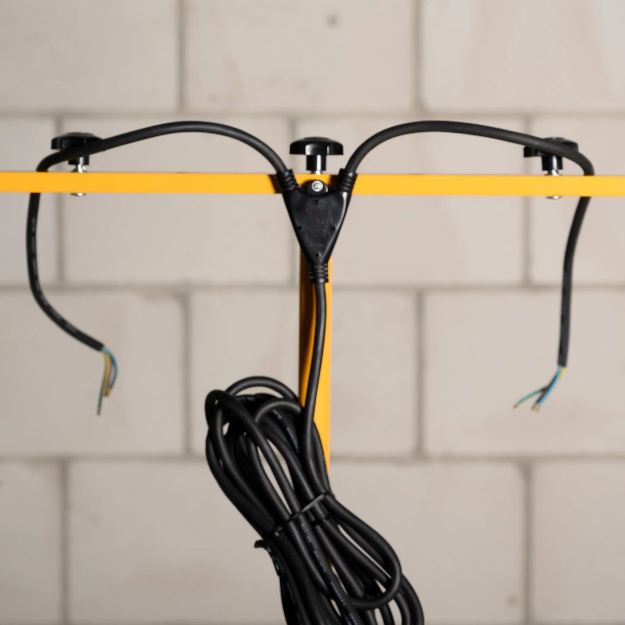 Universele buitenkabel 3-aderig met 2 uiteinden - 5 meter lang - EU plug - IP44 spatwaterdicht - H07RN-F 3G1.0 mm² - Image 3